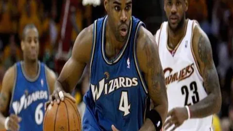 高志丹与卡塔尔奥委会主席乔安亲王及布里斯班奥组委主席利弗里斯举行会晤